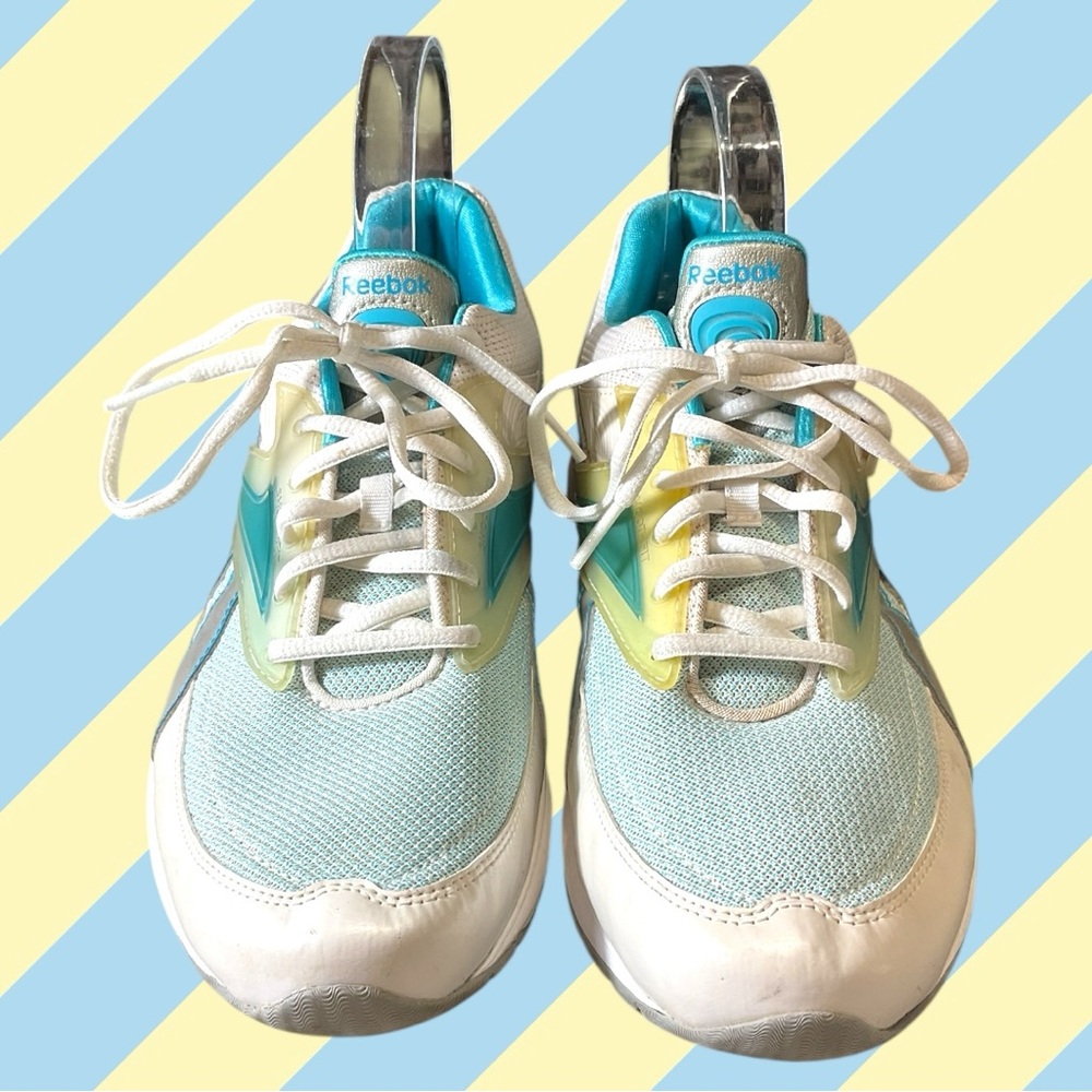 Reebok Easy Tone Women's Silver Blue & White Running Walking Fitness Size 9